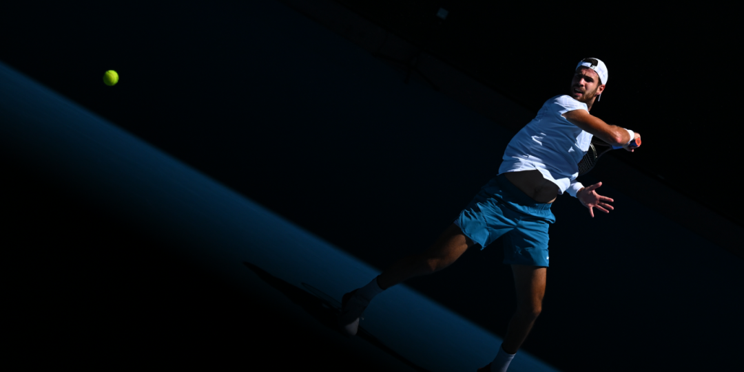 以球会友 以球会友