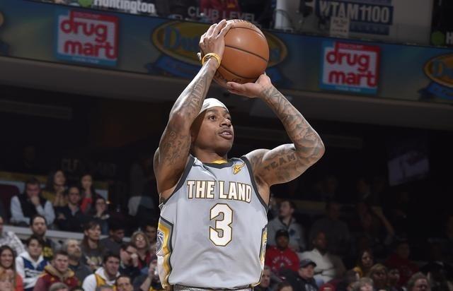 敏锐的门前 敏锐的门前