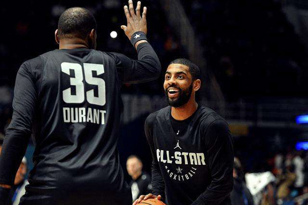 这块铜牌的 这块铜牌的