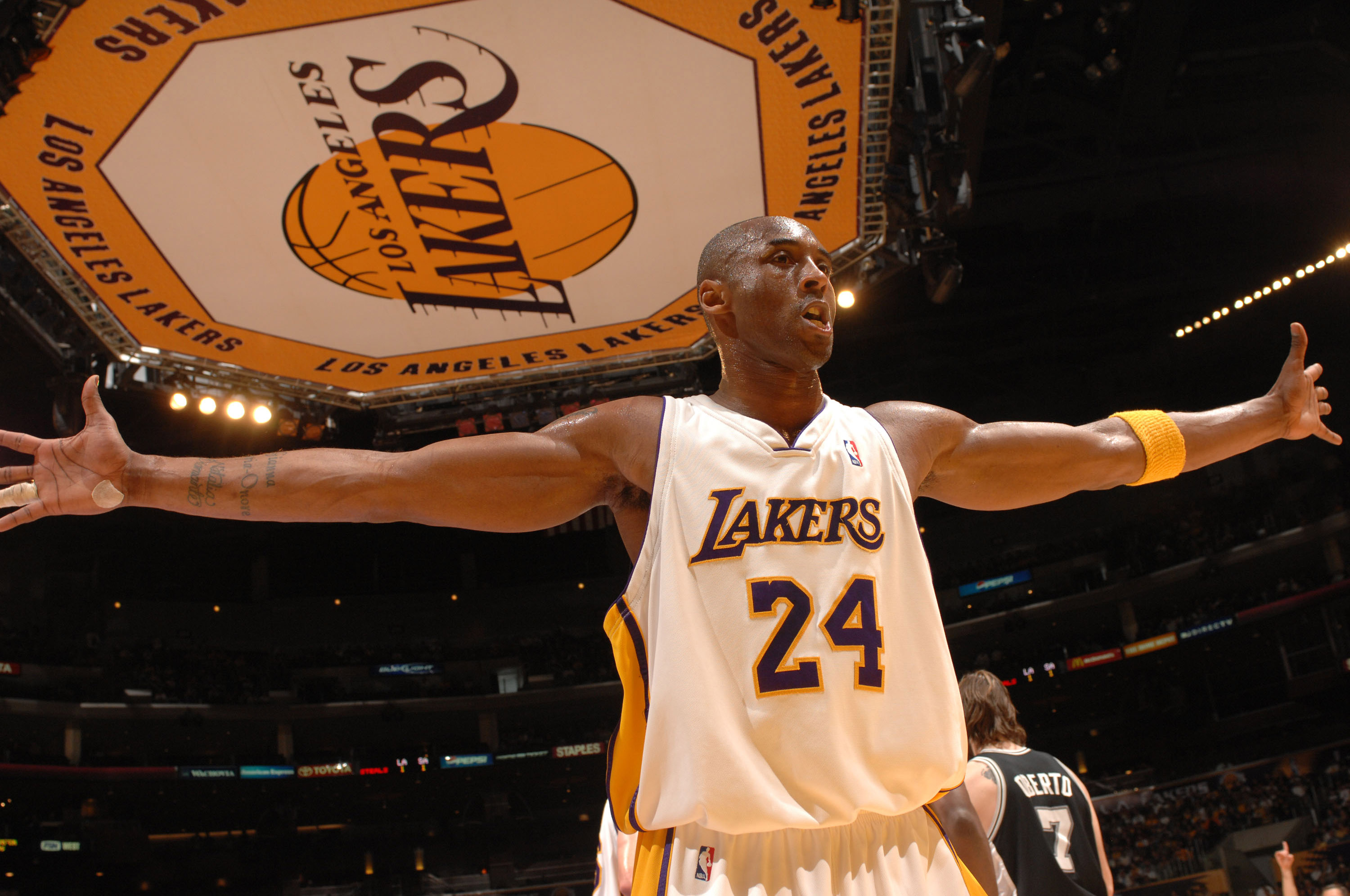 相对高的水 相对高的水