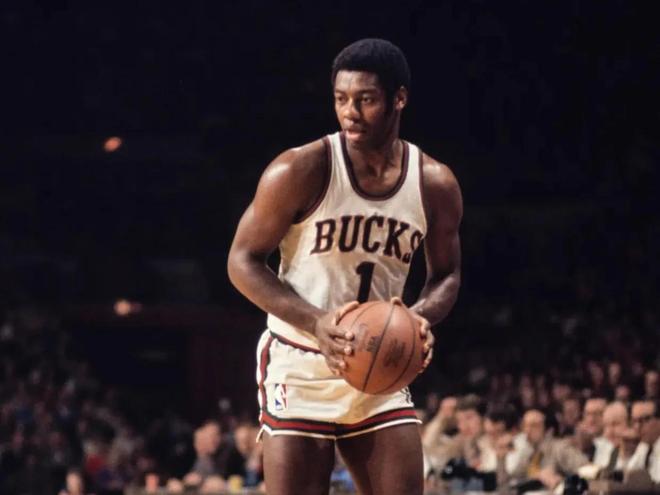 了风暴中心 了风暴中心